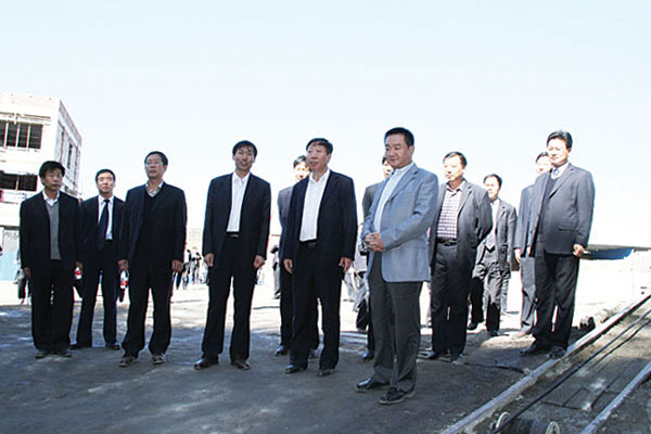 在同宝煤业90万吨/年矿井主井施工现场观摩检查